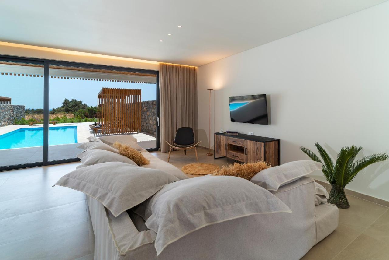 Aethrion Villas & Suites Gennadi Eksteriør bilde
