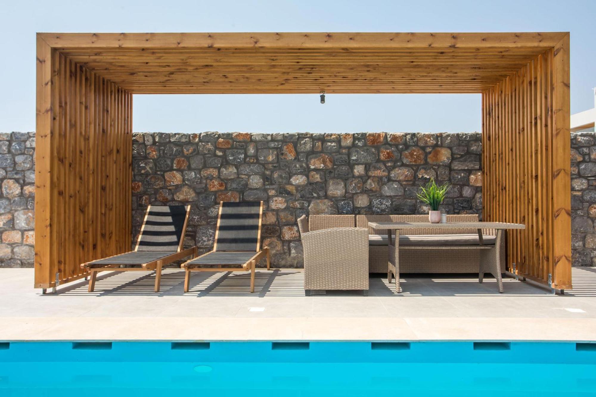 Aethrion Villas & Suites Gennadi Eksteriør bilde