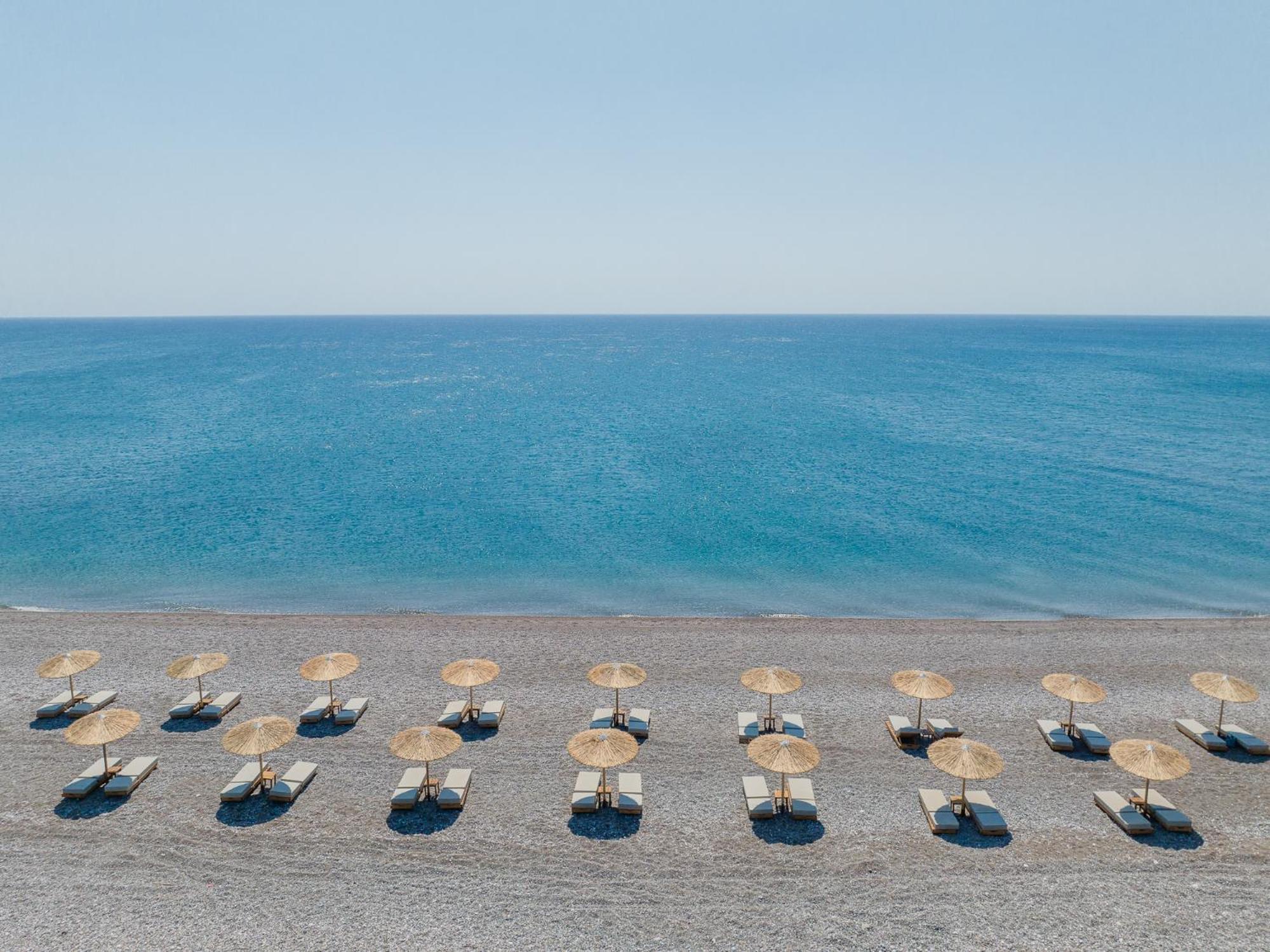 Aethrion Villas & Suites Gennadi Eksteriør bilde