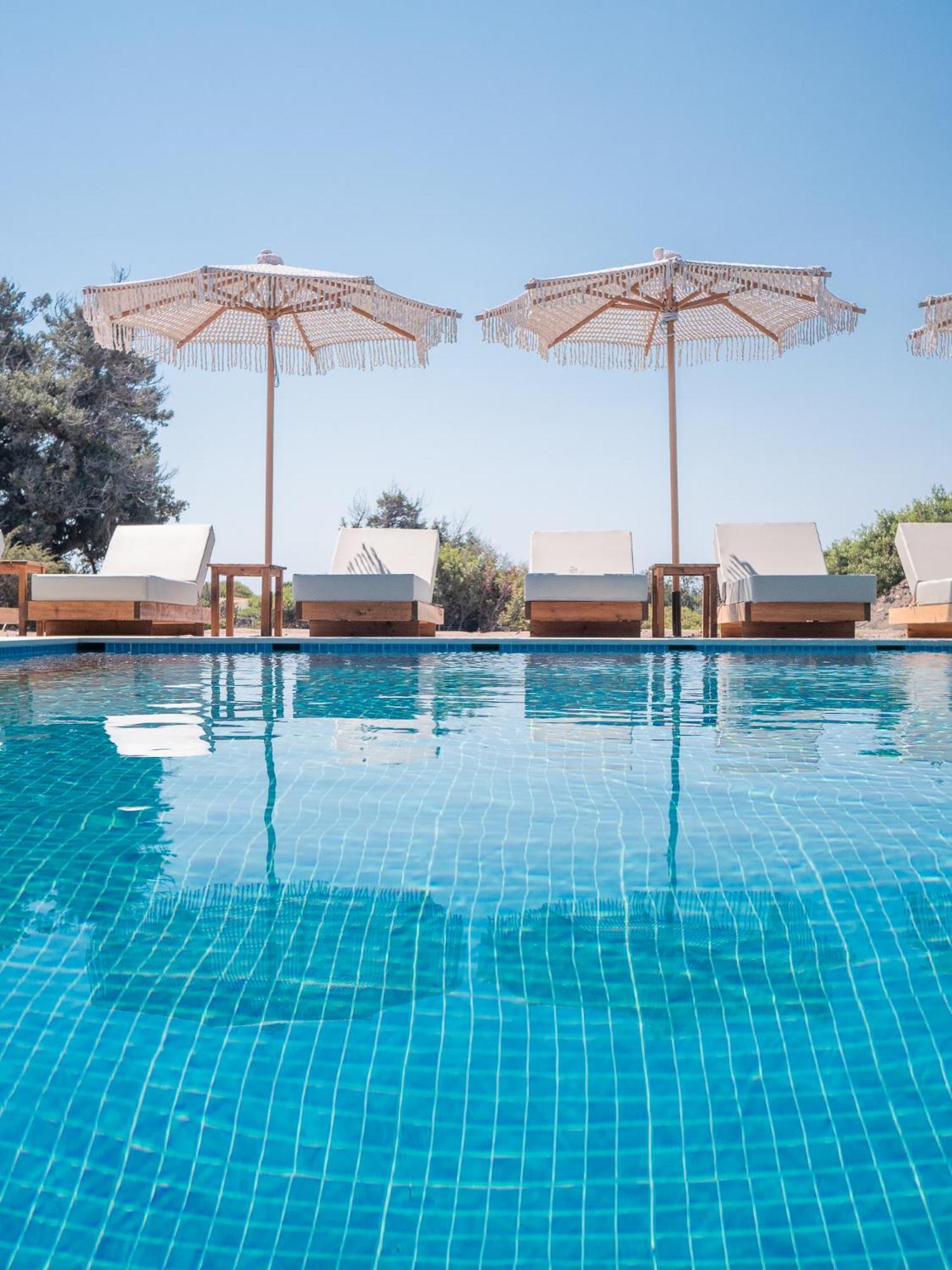 Aethrion Villas & Suites Gennadi Eksteriør bilde